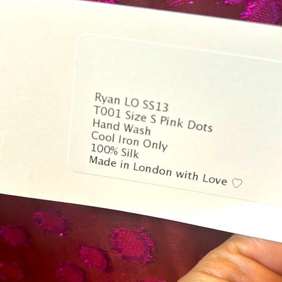 RYAN LO Silk Top Fuschia/ purple /pink S/M NWT - Picture 8 of 8